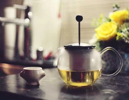 写诗只是副业小说创作场景展示