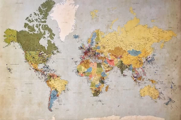 青旅选址地图与交通便利性分析
