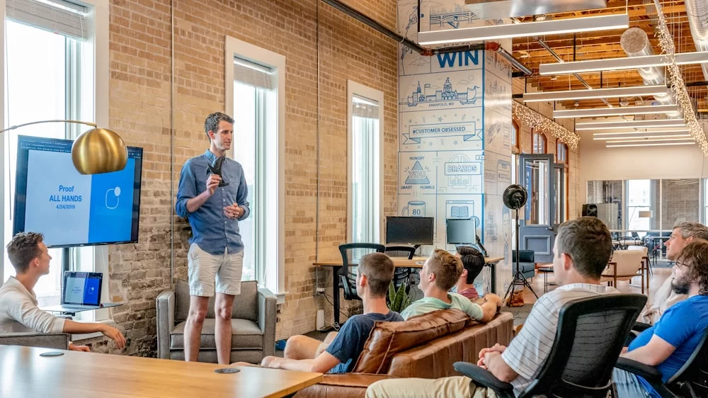 在西安做的副业 - 办公场景