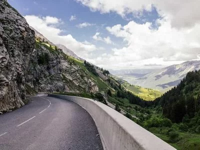 旅游包车
