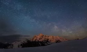 品牌媒体合作