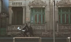 摆摊创业挑战